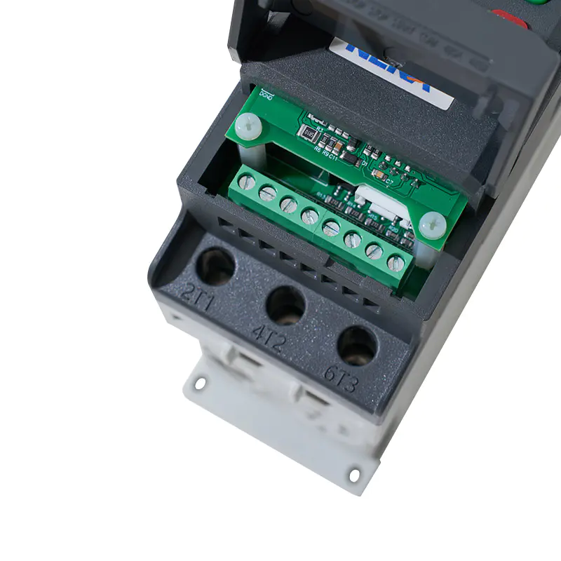 0.75kw~22kw内置旁路软启动器